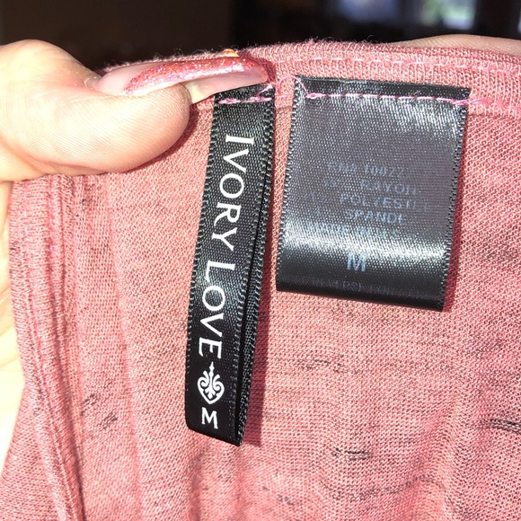 Rose colored top Sz. M Junior’s - Picture 5 of 6